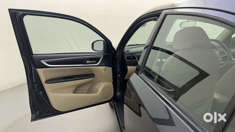 Honda Amaze Vx 1.2 Petrol Mt, 2023, Petrol