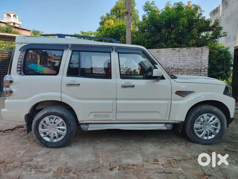 Mahindra Scorpio