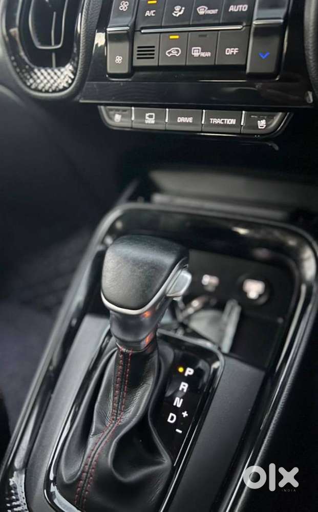 Kia Sonet Gtx Plus Turbo Dct, 2021, Petrol