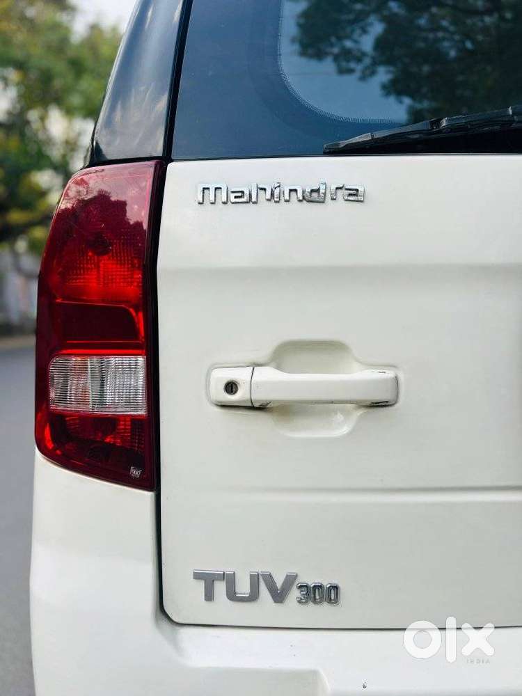 Mahindra Tuv 300 Mhawk100 T8, 2016, Diesel