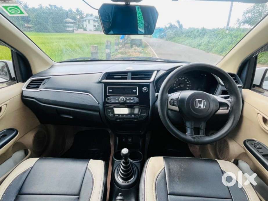 Honda Brio S Mt, 2017, Petrol