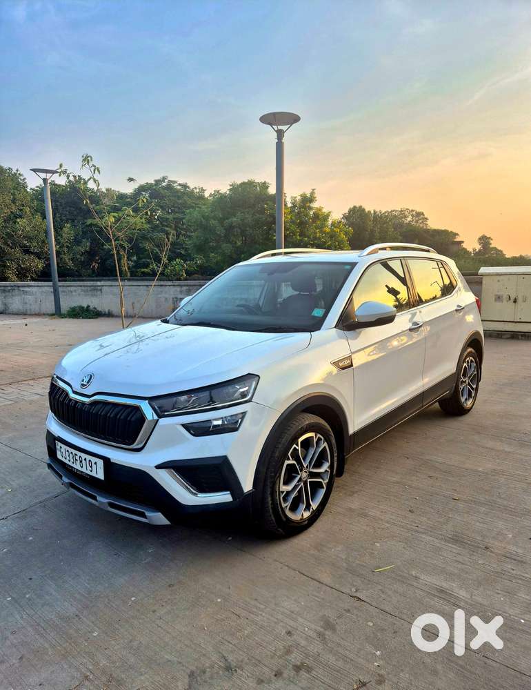 Skoda Kushaq 1.0 Tsi Style At, 2022, Petrol