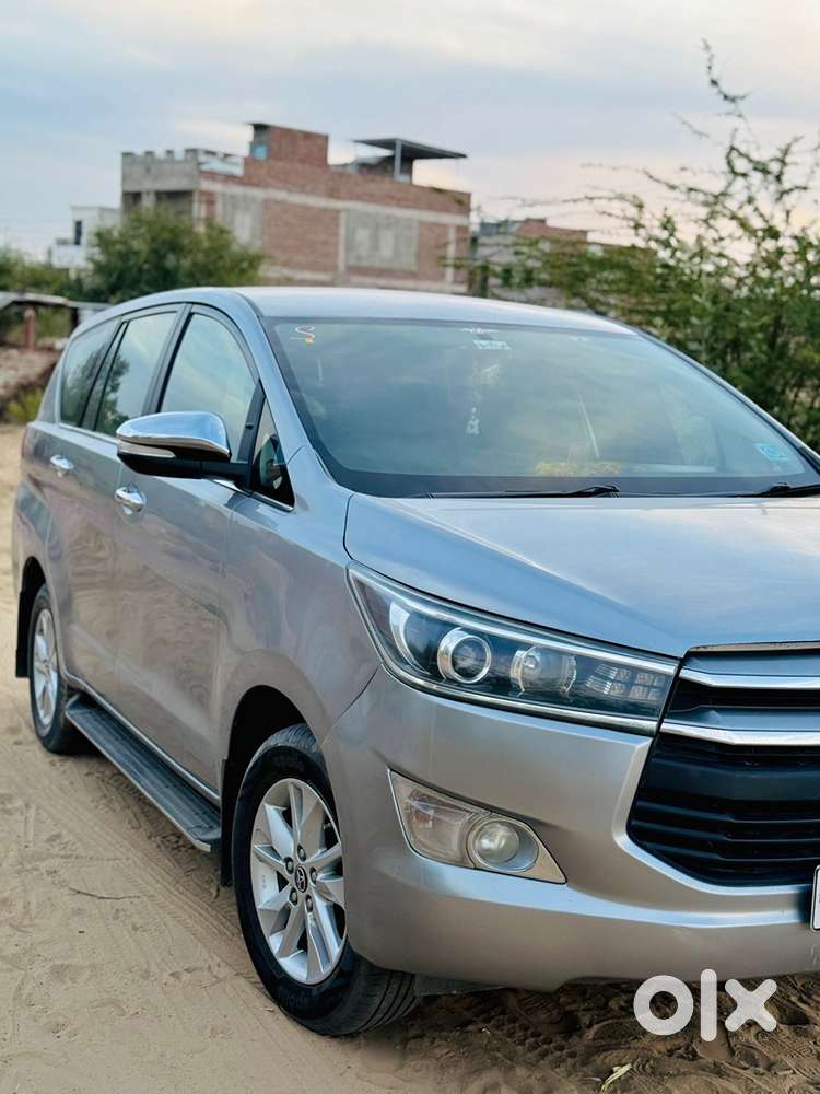 Toyota Innova Crysta Diesel 2017