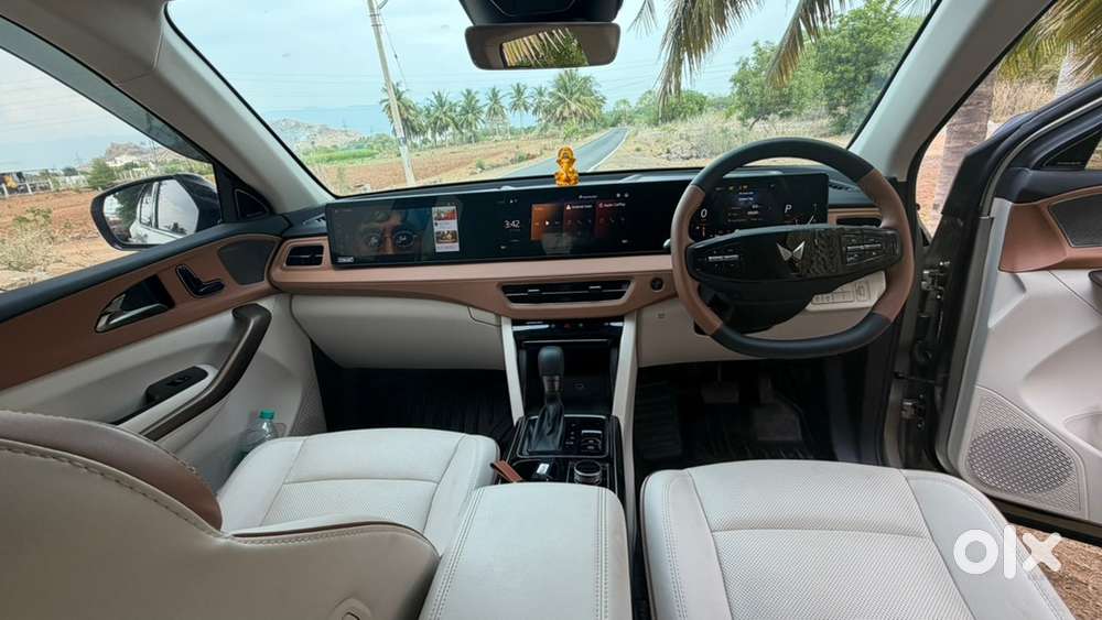 Mahindra Xuv 7xo Axl At 2026