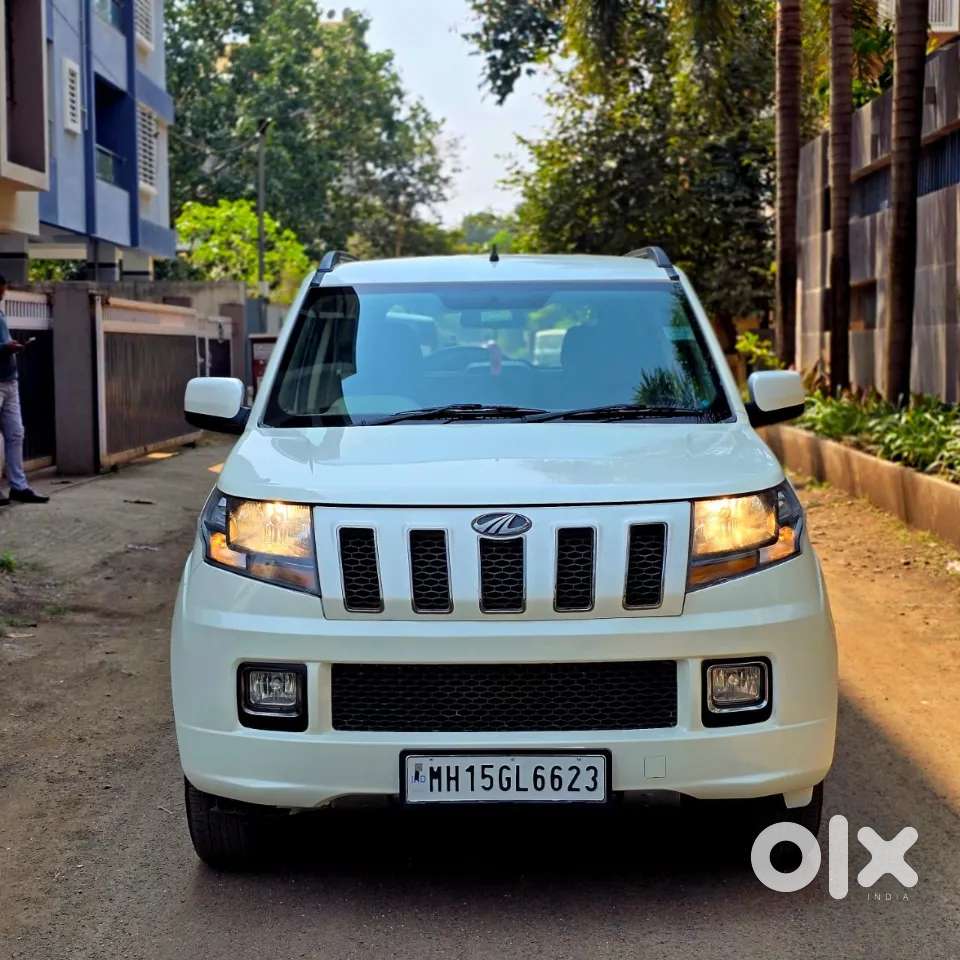 Mahindra Tuv 300 T10, 2018, Diesel