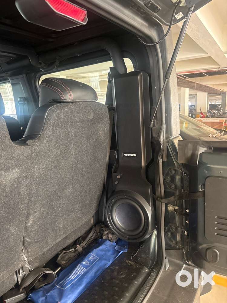Mahindra Thar Petrol 2023