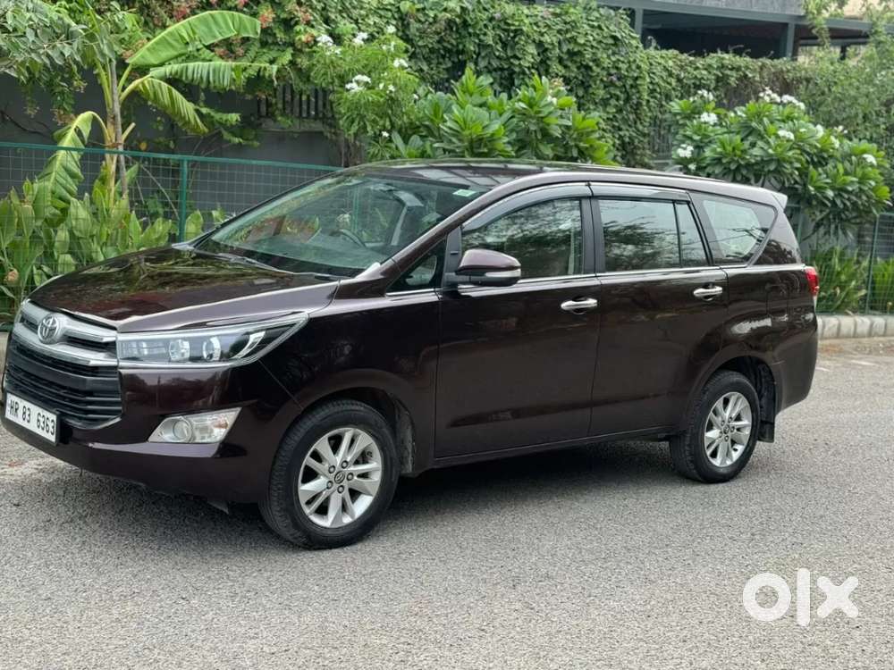 Toyota Innova Crysta 2.4 V 7 Str, 2016, Diesel