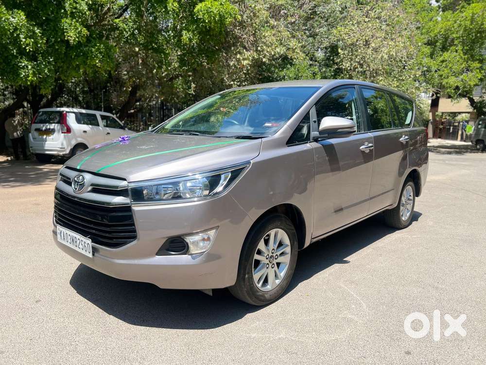 Toyota Innova Crysta 2.8 Gx At 8s, 2017, Diesel