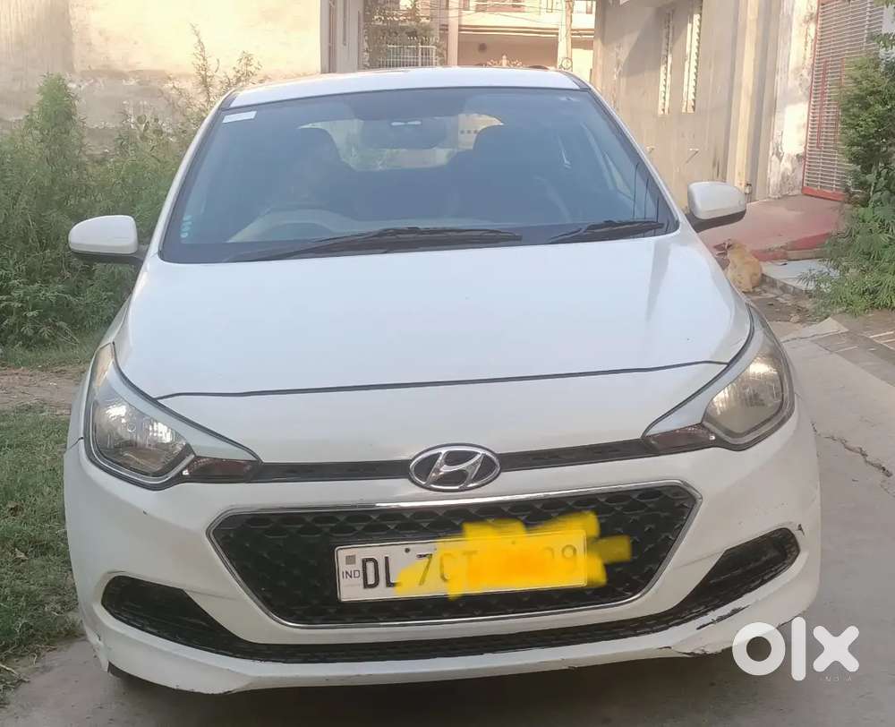 Single Hand ,good Tyre Condision,reverse Camra