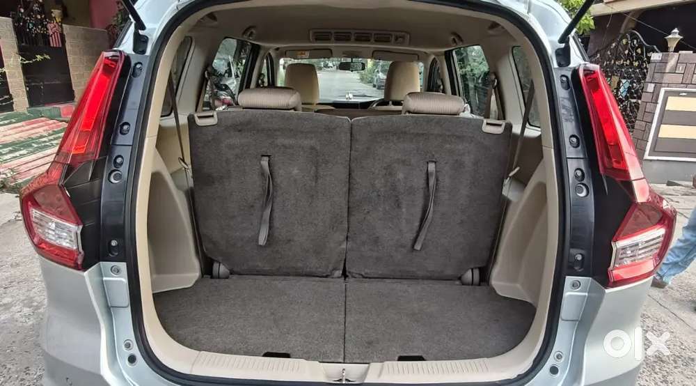Maruti Suzuki Ertiga Vxi 2024