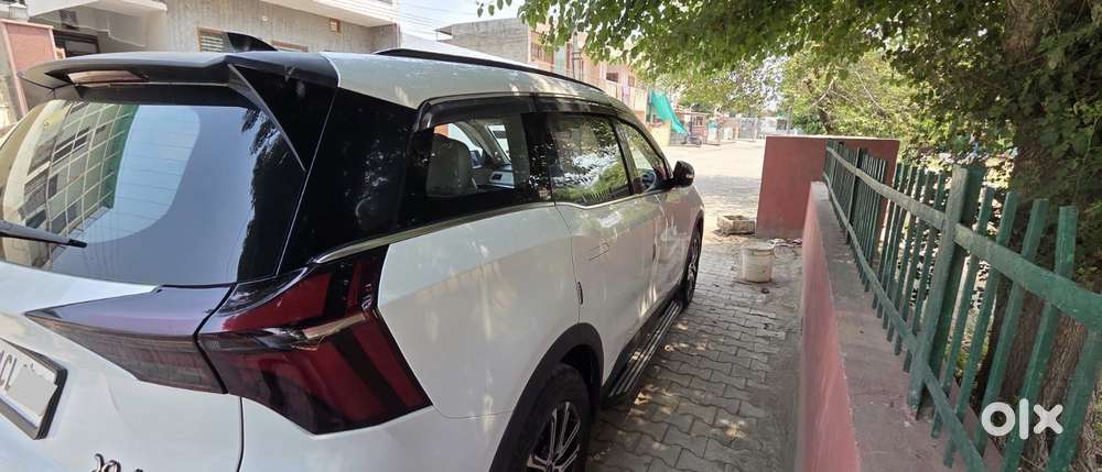 Mahindra Xuv700, 2022, Diesel