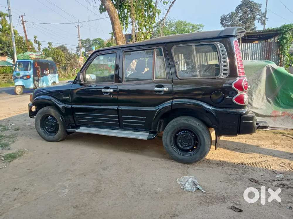Mahindra Scorpio 2006 Diesel 216904 Km Driven
