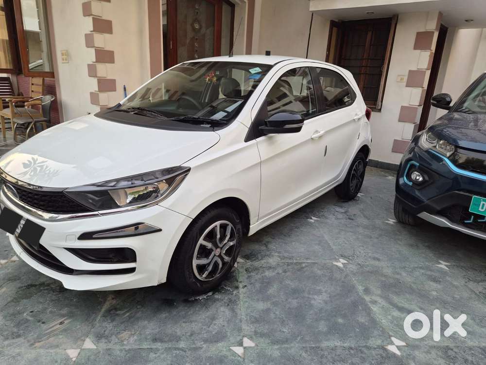 Tata Tiago 1.2 Revotron Xta, 2024, Cng & Hybrids