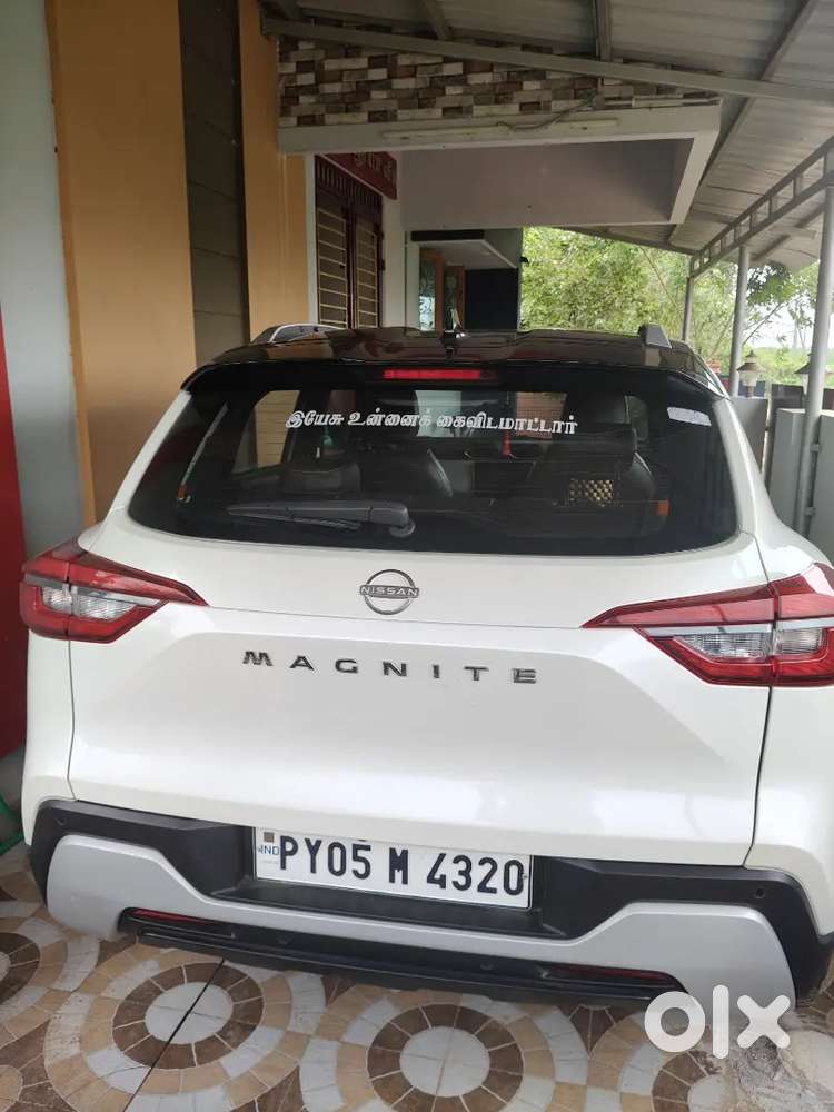 Nissan Magnite 2022 Petrol 30000 Km Driven