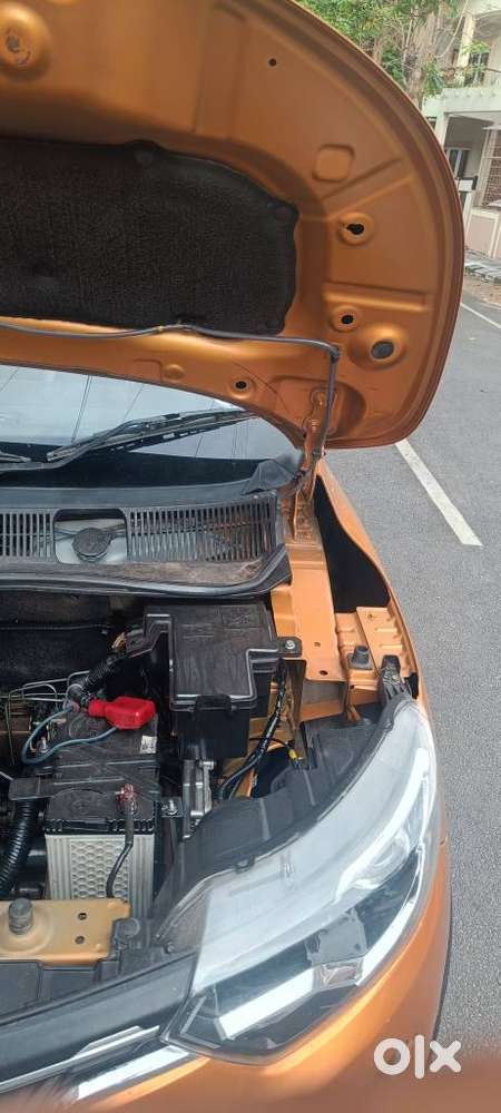 Renault Triber Rxz Easy-r Amt, 2022, Petrol