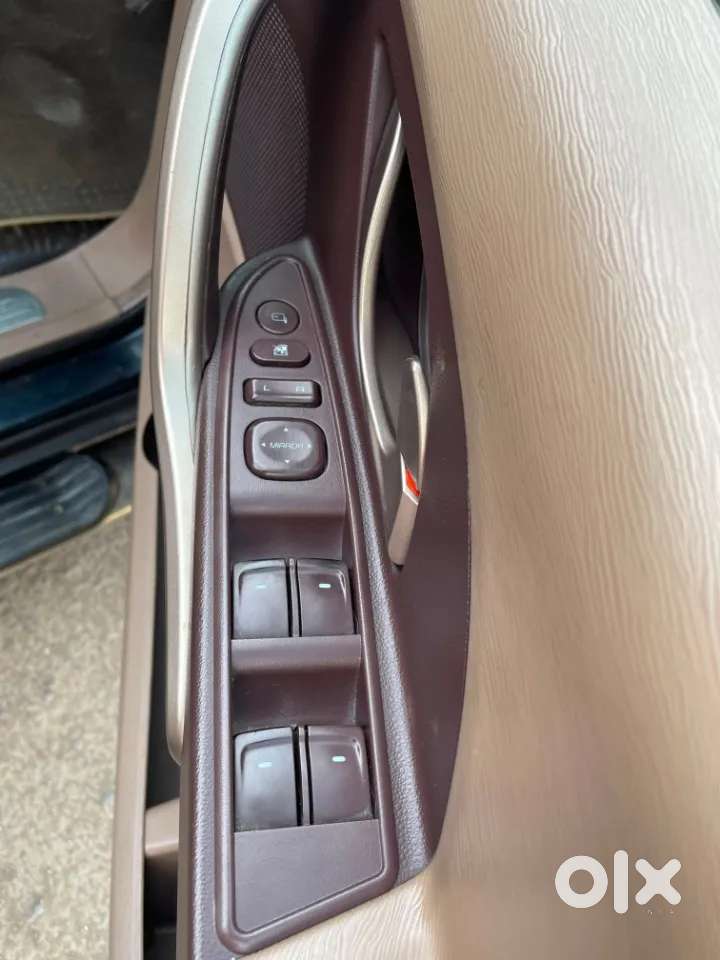 Mahindra Xuv500 W8, 2014, Diesel