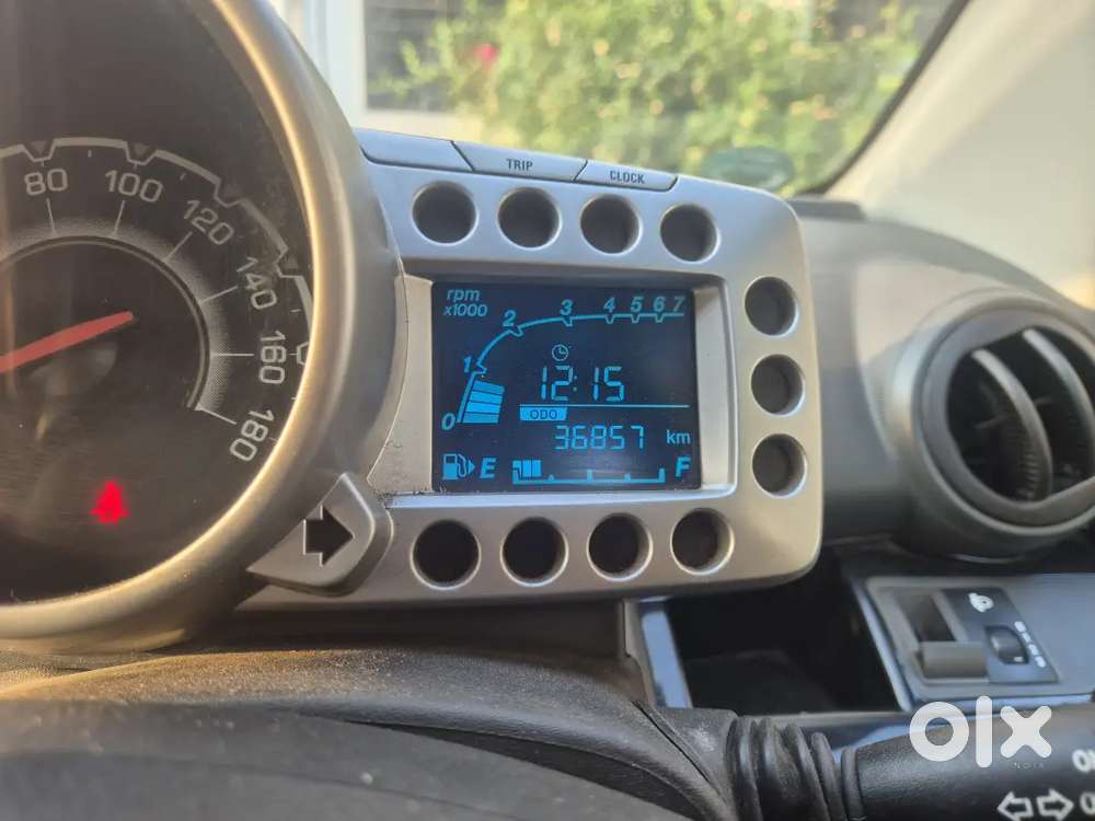 Chevrolet Beat Lt 2011 Petrol