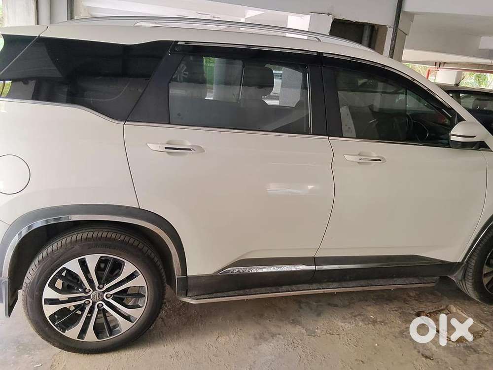 Mg Hector Plus 2022 Petrol Well Maintained