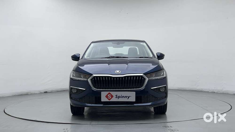Skoda Slavia Style 1.5l Tsi Mt, 2023, Petrol