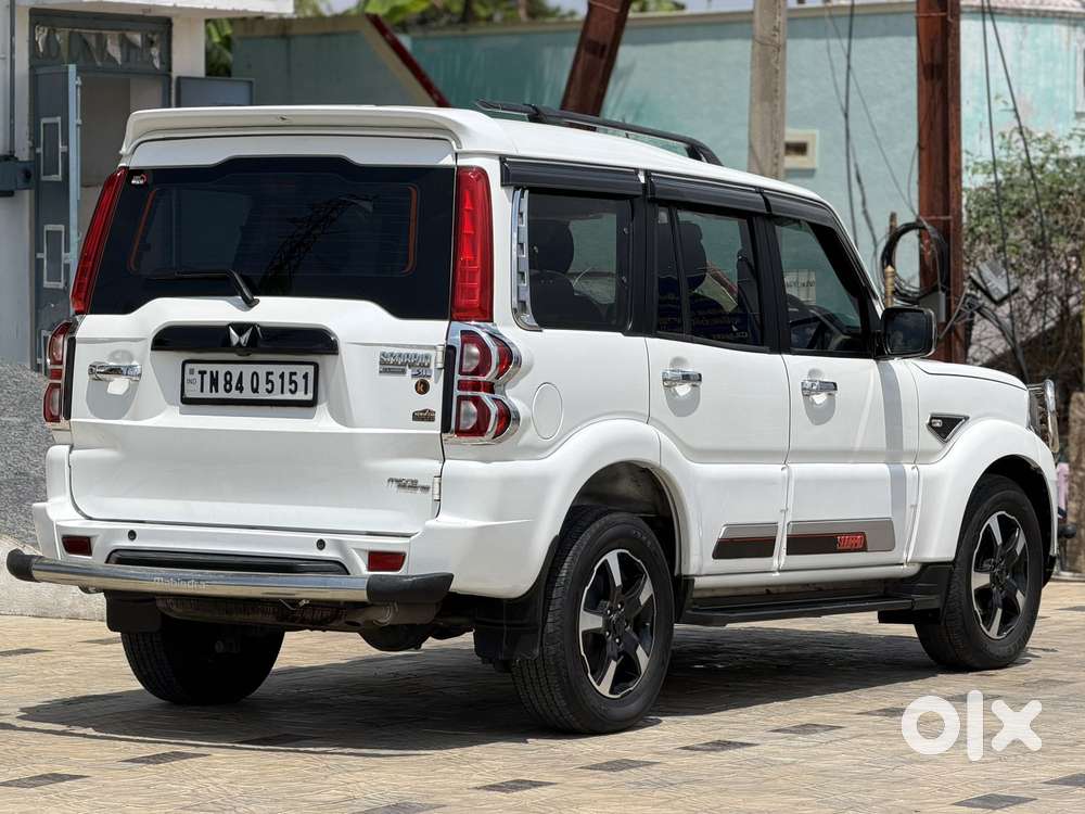 Mahindra Scorpio Classic 2.2 S 11 Mt 7 Str, 2023, Diesel