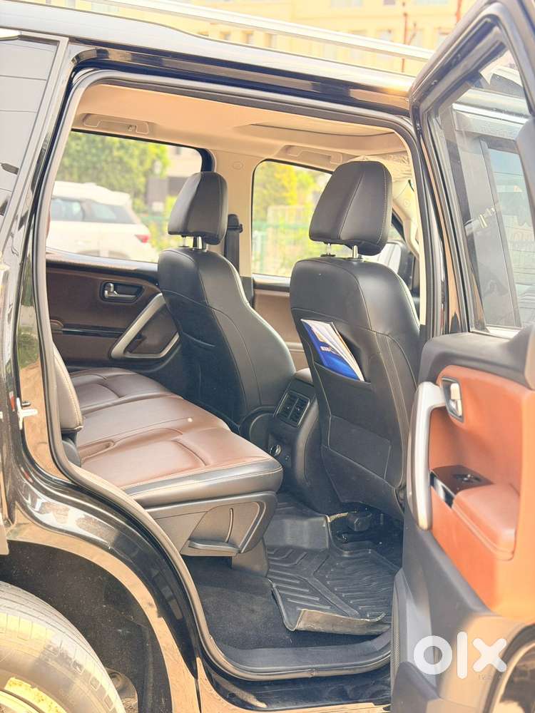 Mahindra Scorpio-n 2.2 Z8 L Diesel Mt 7 Str, 2025, Diesel