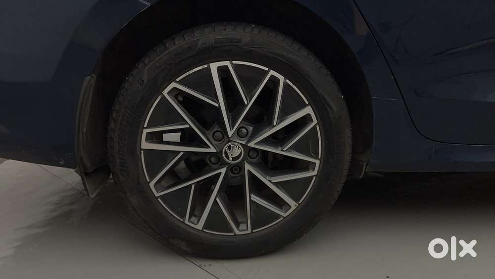 Skoda Octavia 2.0 Tdi At L K, 2021, Petrol
