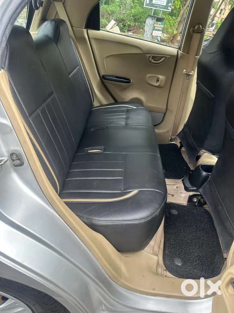 Honda Brio 2014 Petrol Well Maintained