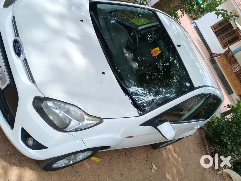 Ford Figo Titanium Diesel