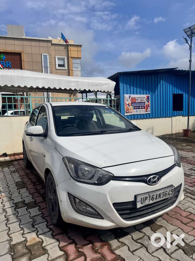 Hyundai I20 Sportz Petrol Manual 2013
