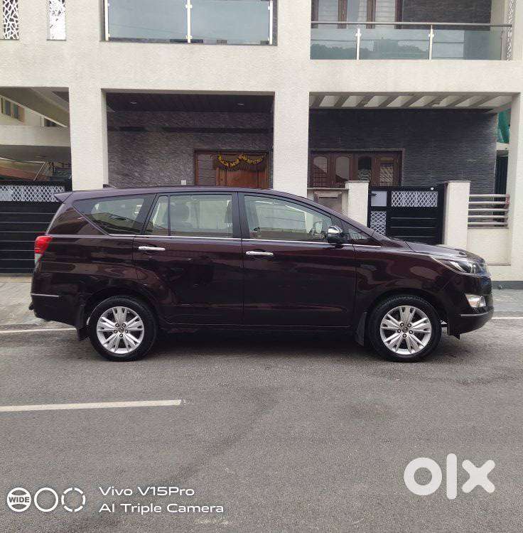 Toyota Innova Crysta 2.8 Zx At 7 Seater, 2019, Diesel