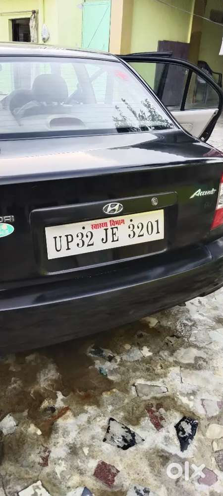Hyundai Accent Hatchback 2006 Lpg 52000 Km Driven