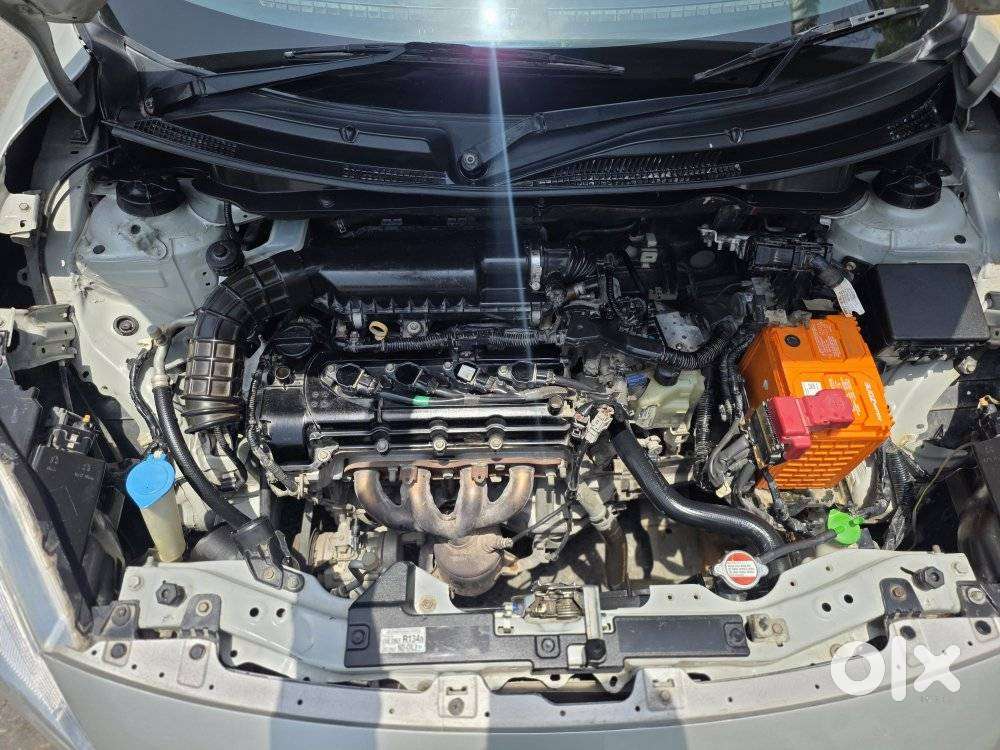 Maruti Suzuki Swift Zxi Plus Amt Dual Tone, 2018, Petrol