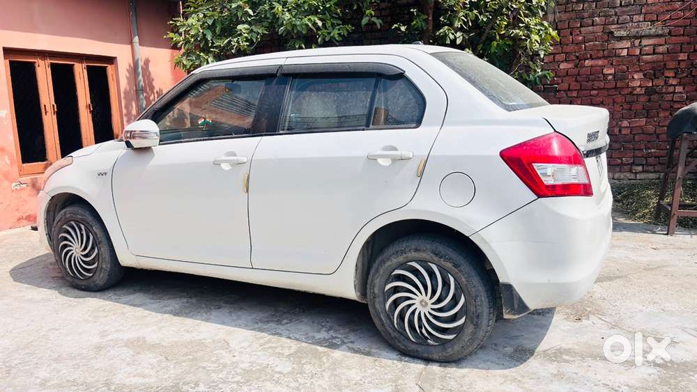 Maruti Suzuki Swift Dzire 2015 Petrol Well Maintained