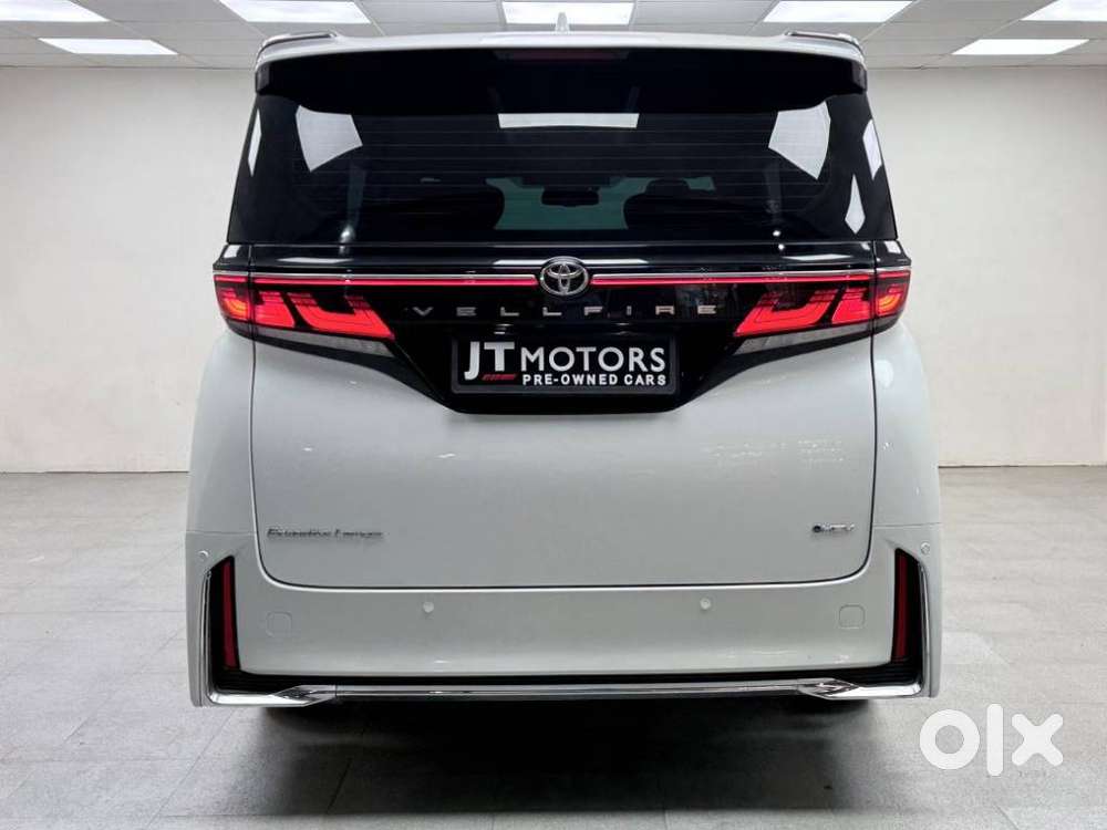 Toyota Vellfire Vip – Executive Lounge, 2024, Petrol