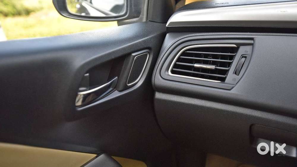 Honda City V Petrol (mt) (2017) Up For Sale. Self Driven & Maintained.