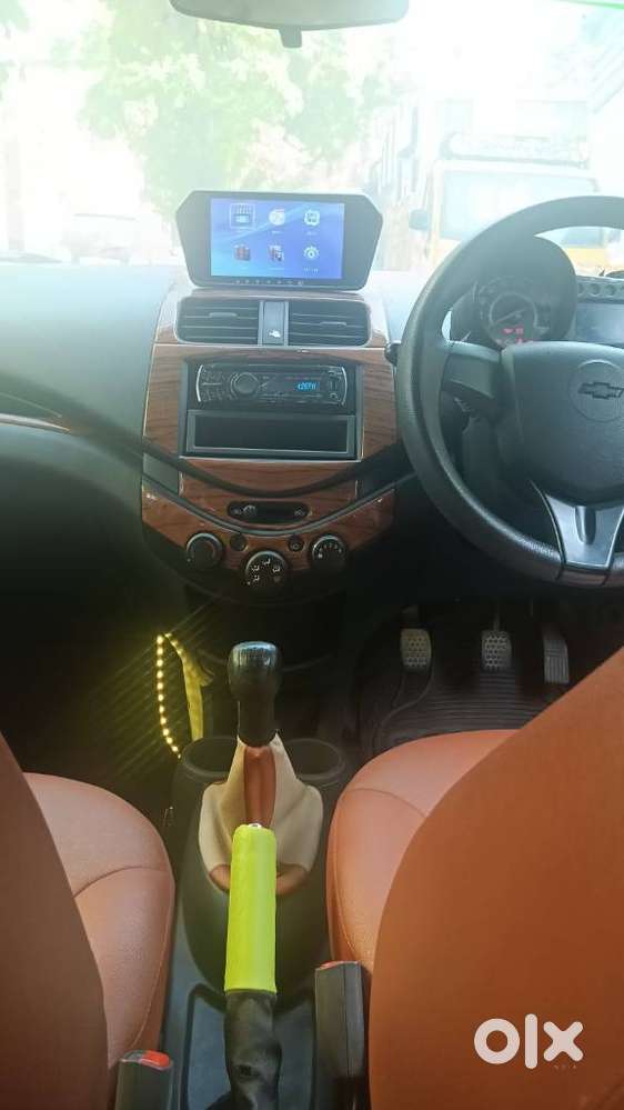 Chevrolet Beat, 2010, Petrol