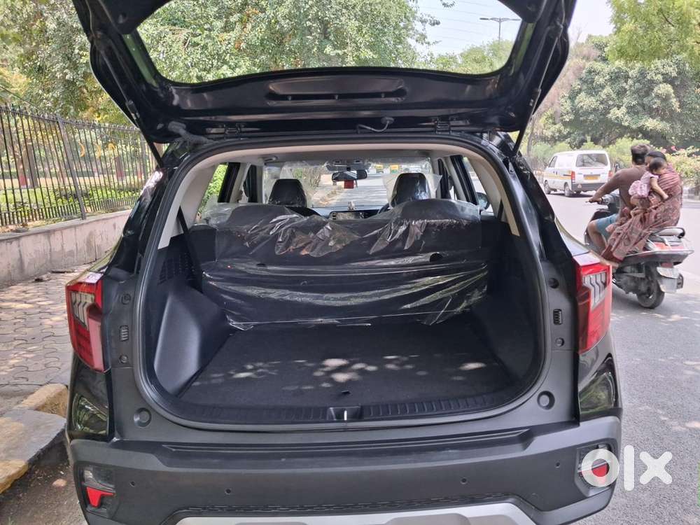 2025 Kia Seltos Htk(o) Petrol | Panoramic Sunroof | 3,800 Km