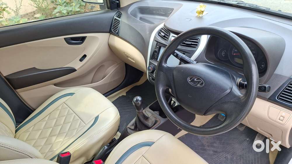 Hyundai Eon Era +, 2017, Petrol