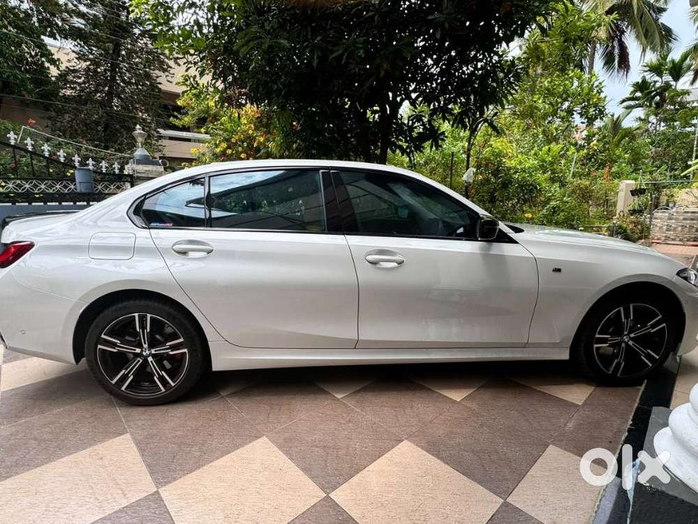 Bmw 3 Series, 2025, Petrol