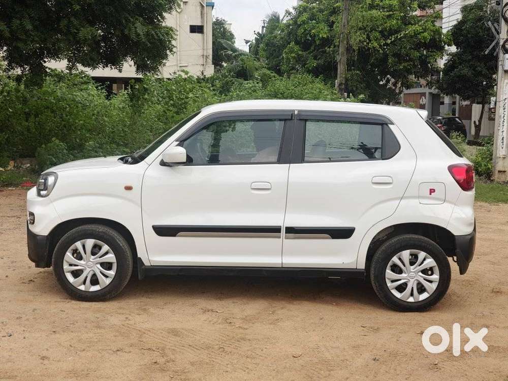 Maruti Suzuki S-presso Vxi Plus, 2022, Petrol