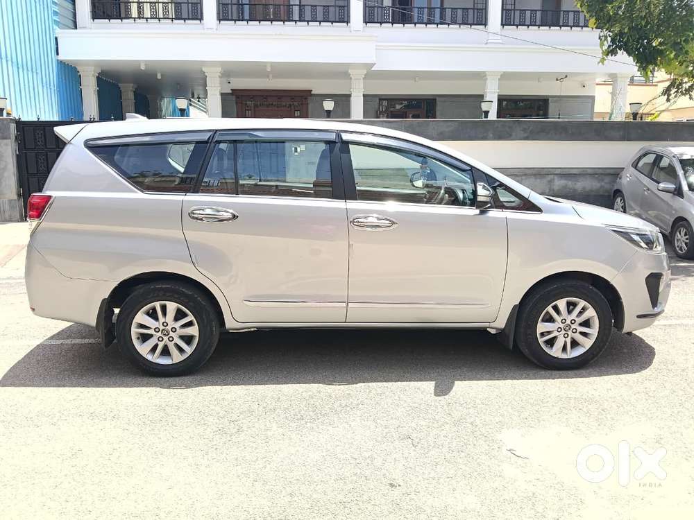 Toyota Innova Crysta 2.8z Automatic, 2017, Diesel