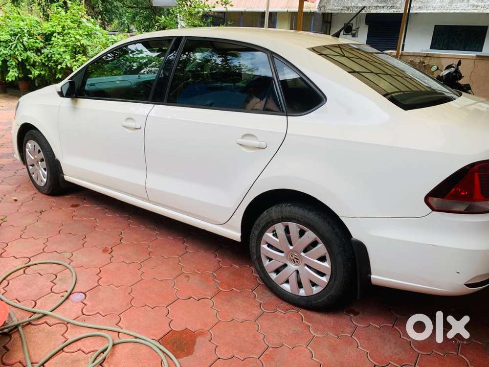 Showroom Condition Volkswagen Vento 2016