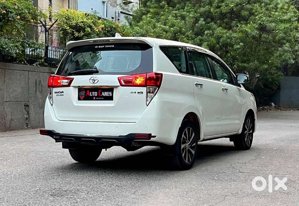 Toyota Innova Crysta [2020-ongoing] 2.4 Zx At 7 Str, 2022, Diesel