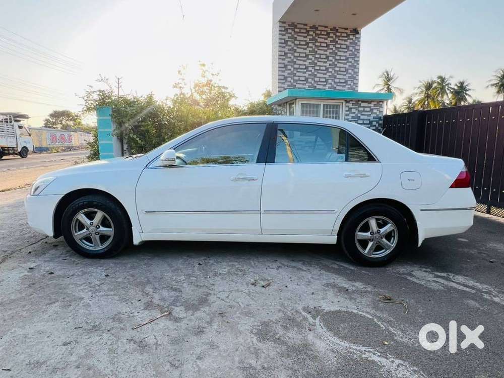 Honda Accord 2.4 Manual, 2008, Petrol