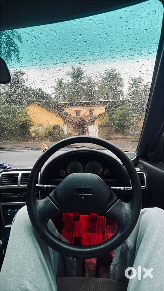 Maruti Suzuki Esteem 2004