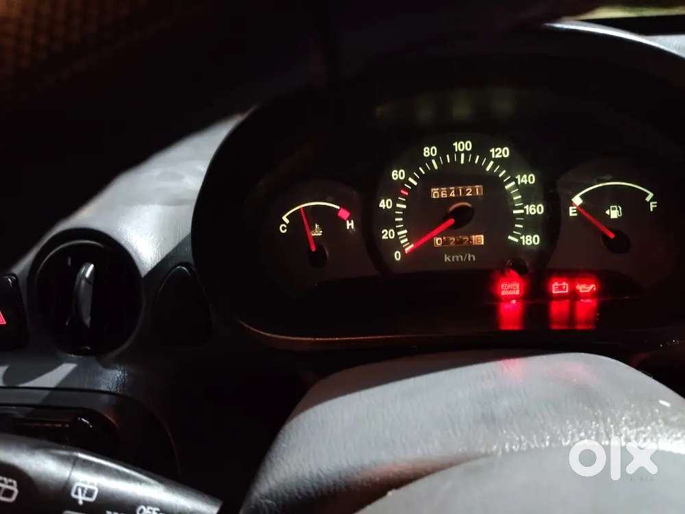 Lady Doctor Hyundai Santro Xing 2010 Lpg 64000 Km Driven