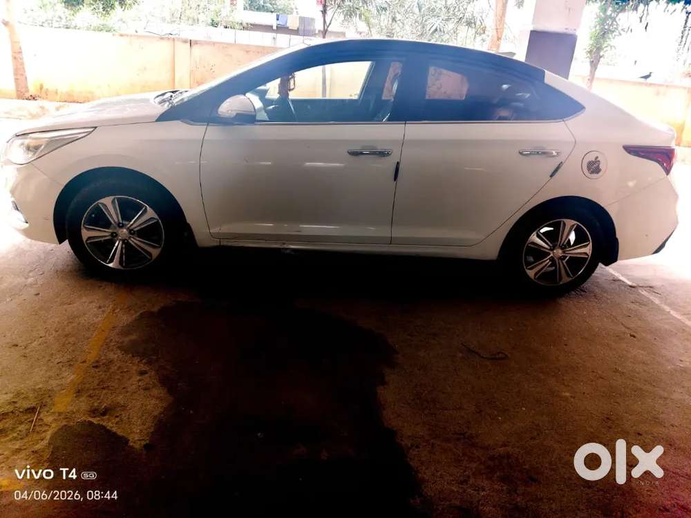 Hyundai Verna 2019 Petrol 85500 Km Driven