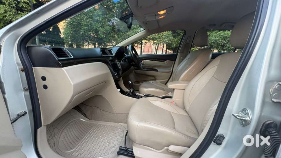 Maruti Suzuki Ciaz Zxi Plus, 2016, Petrol