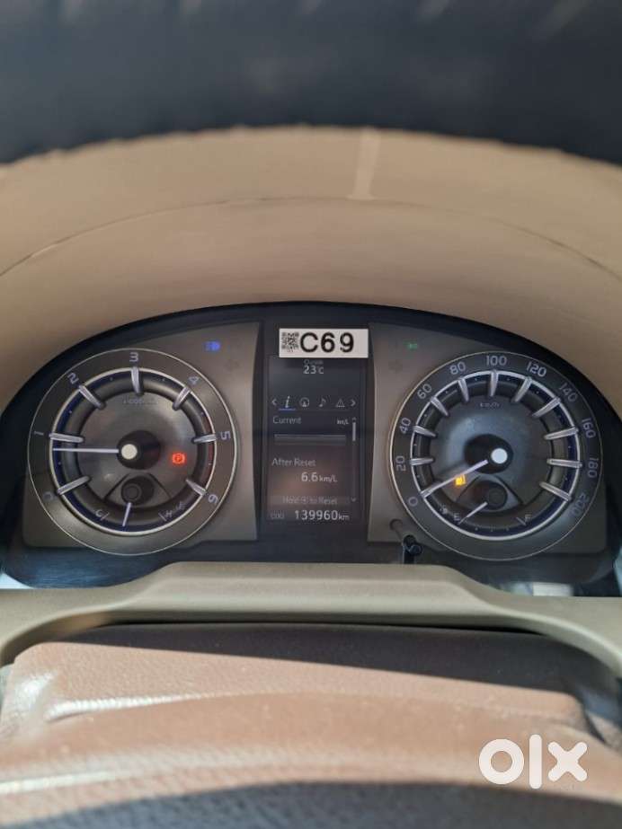 Toyota Innova Crysta 2.4 V, 2018, Diesel