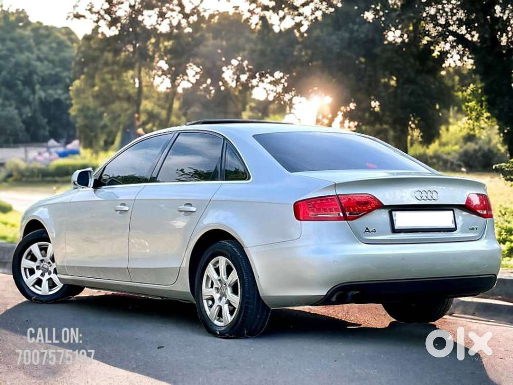 Audi A4 2.0 Tdi Premium With Sunroof, 2011, Diesel